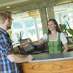 Gesundheitszentrum Baerenhof Hotel 3*