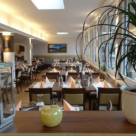 Hotel Gesundheitszentrum Baerenhof 3*