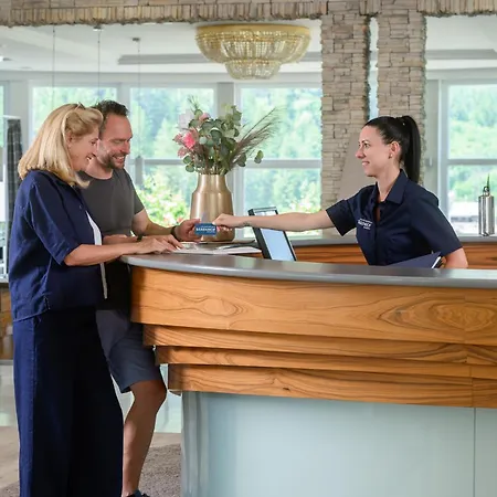 Hotel Gesundheitszentrum Baerenhof 3*