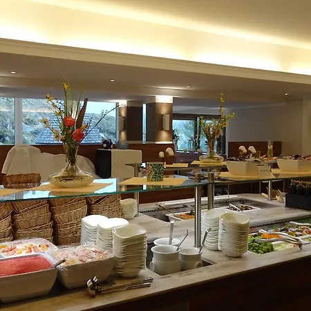 Hotel Gesundheitszentrum Baerenhof 3*