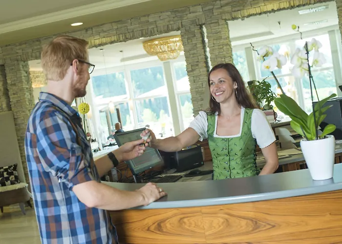 Gesundheitszentrum Baerenhof Hotel 3*